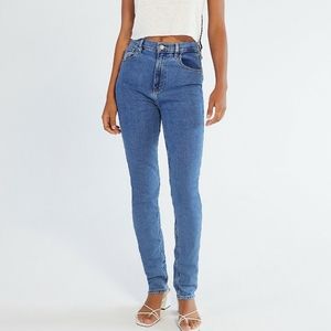 BDG Girlfriend High-rise Jeans